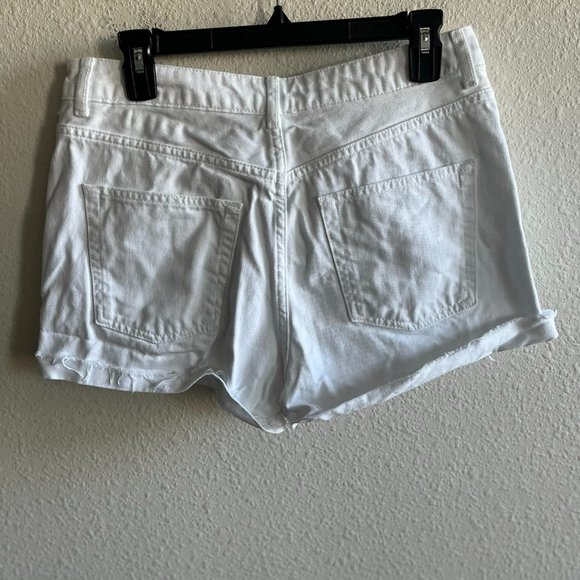 Topshop Women's Mom High Rise White Denim Shorts Size 12 - Picture 8 of 10